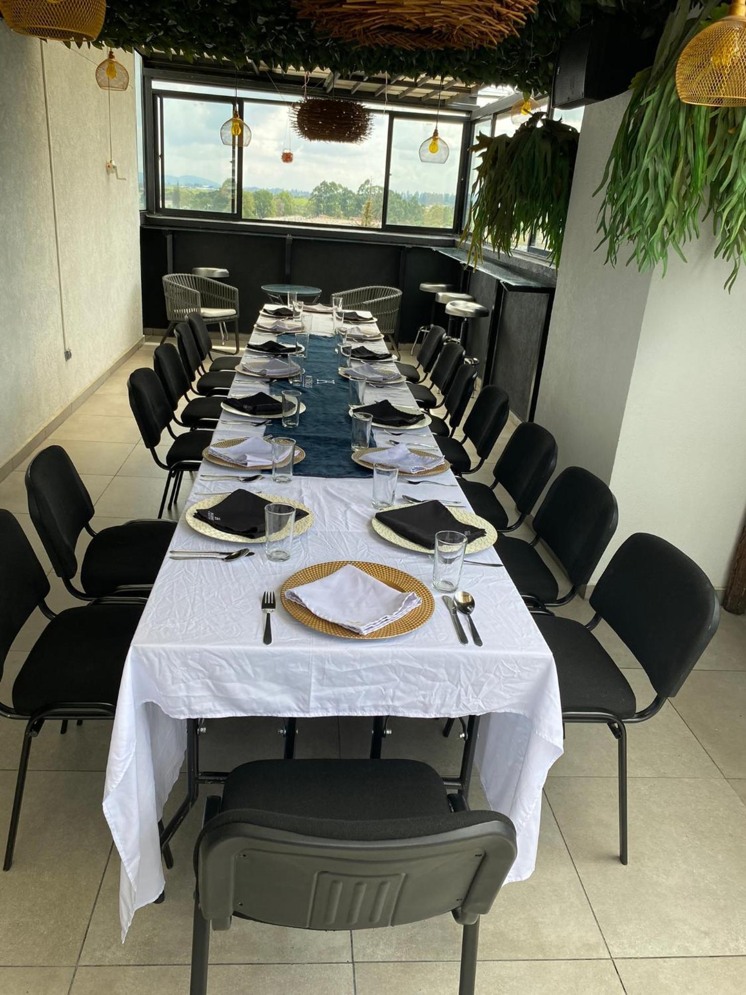 Hotel Business Center بوبايان المظهر الخارجي الصورة